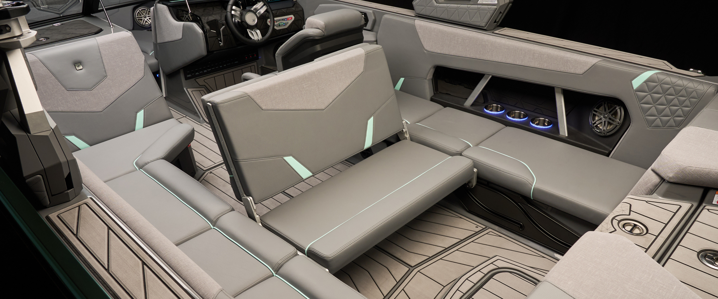 GS22 Reversible Stern Seat