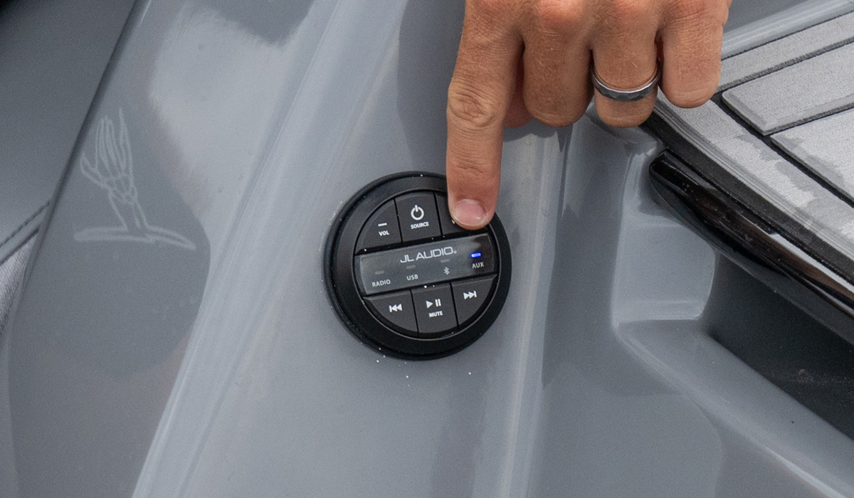 GS22 Transom Stereo Remote