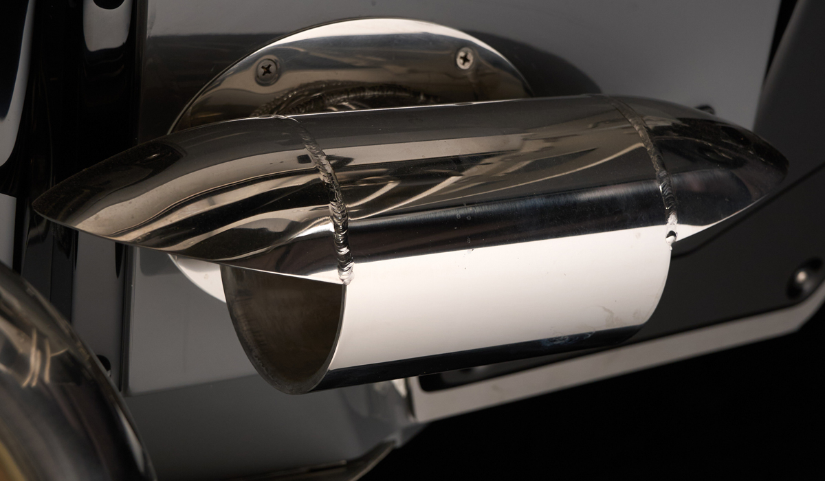 Nautique Integrated Steering Assist