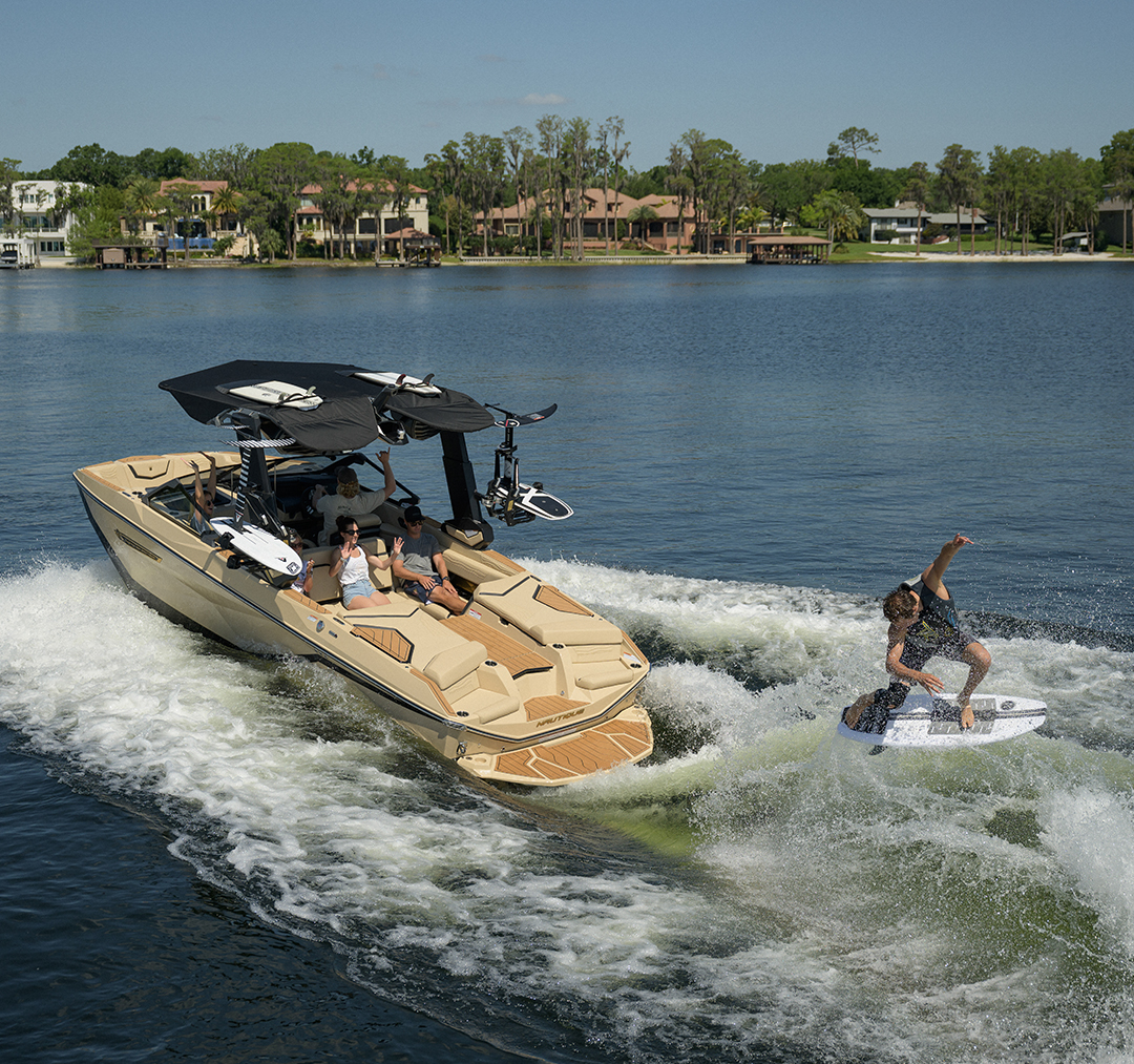 Nautique Athlete - Action Shots