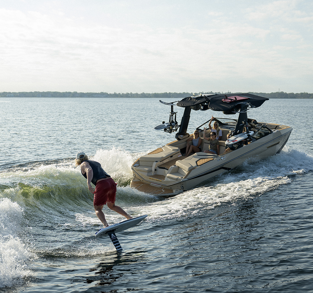 Nautique Athlete - Action Shots