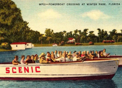 Powerboat cruising at Winter Park, Florida