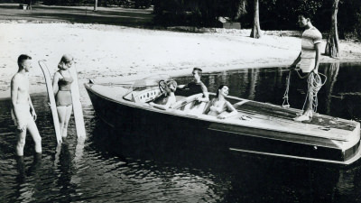 Lifestyle boat photo