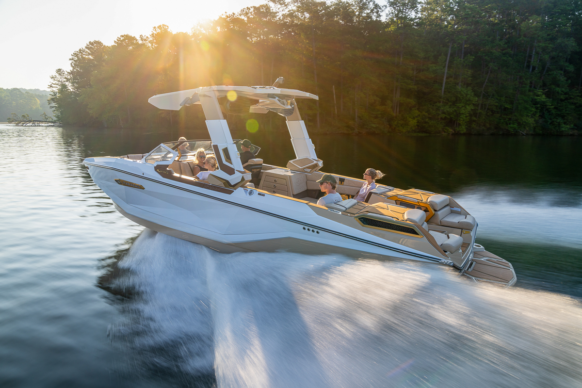 Super Air Nautique G27 Paragon